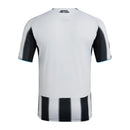 CAMISA DO NEWCASTLE 25/26 BRANCO E PRETO